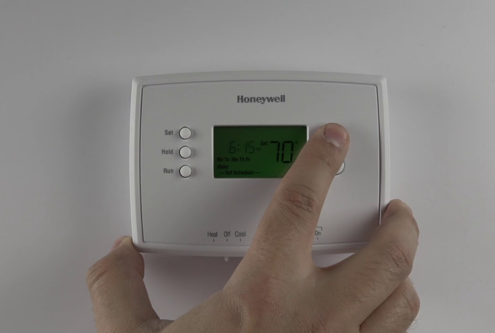 Honeywell Thermostat Cool On Flashing Troubleshooting HVAC Solvers